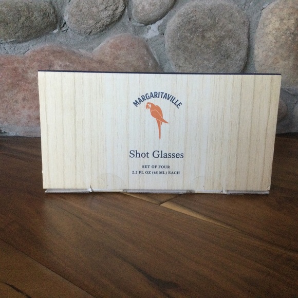 ✔️NIB Jimmy Buffets Margaritaville Shot Glasses Set of 4 - Picture 2 of 7